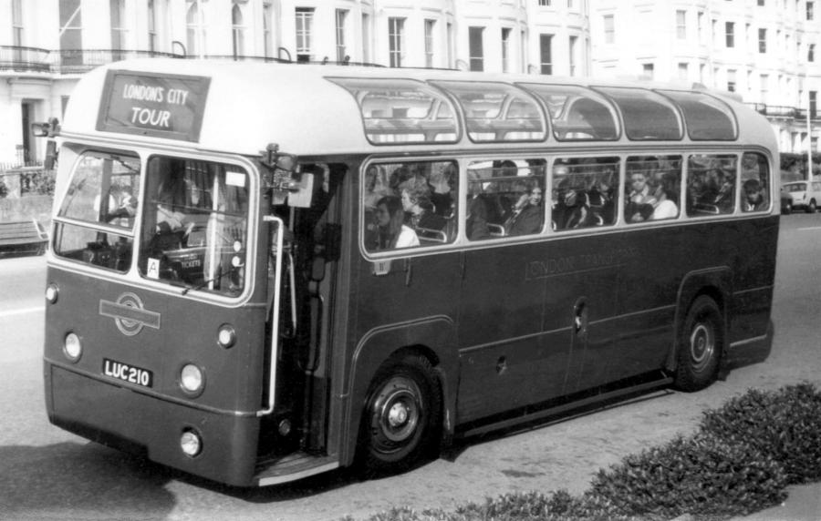  AEC Regal IV 9821LT Metro Cammell (B35F) 1951 года  (UK) (фото 7 из 9)